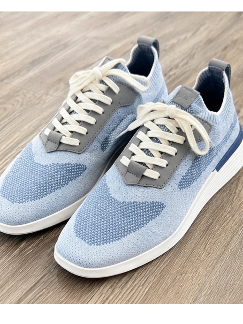 NEW Wolf & Shepherd SupremeKnit Trainer Blue White Men’s Size 7